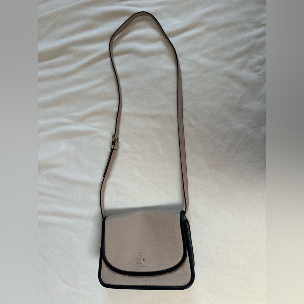 Kate Spade Ivy Crossbody Bag in Rose Cloud - Picture 8 of 9